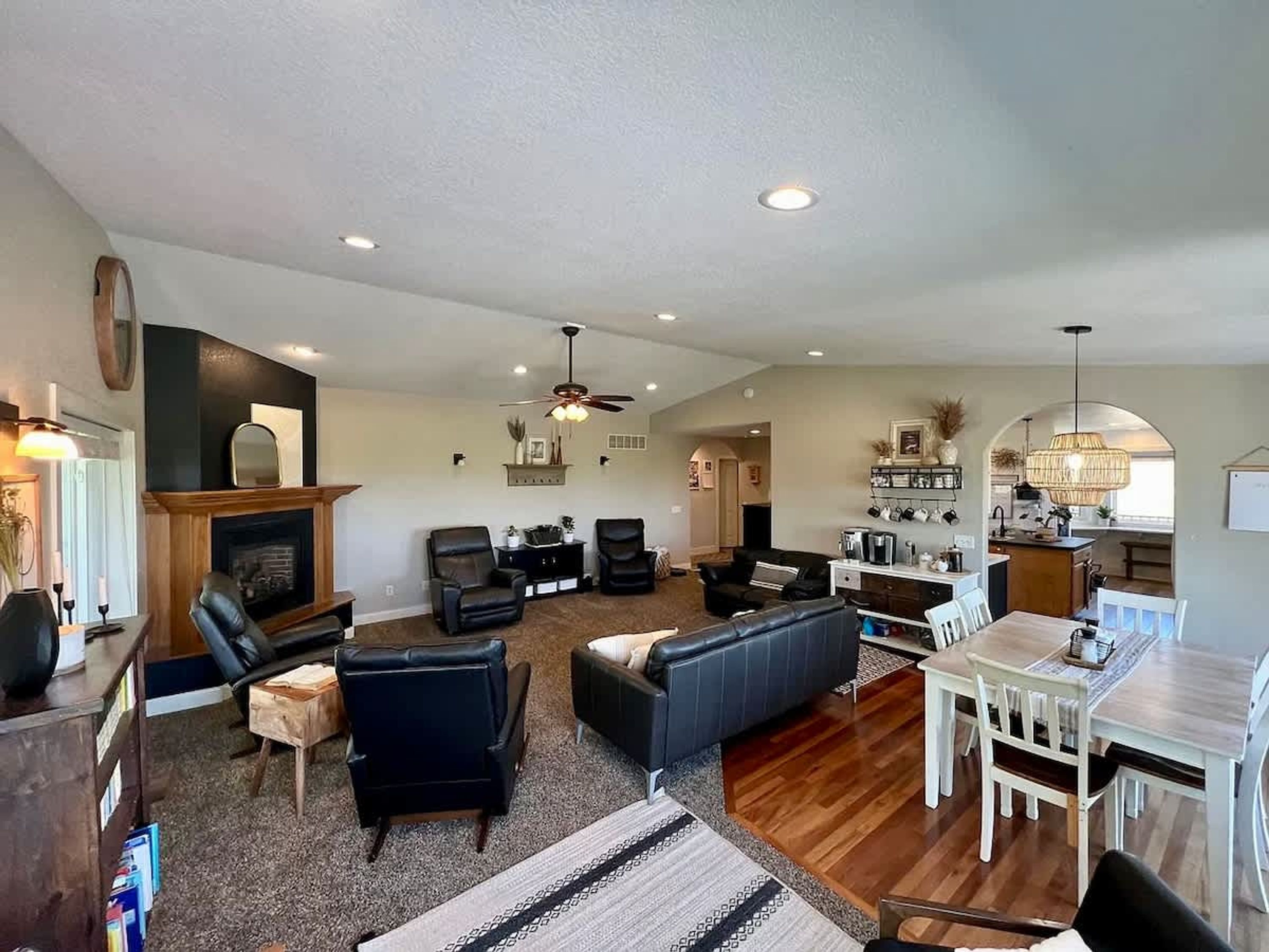 House | 6 bedrooms, Internet