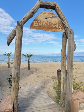 Strand