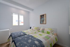 Maison | 2 chambres, fer et planche à repasser