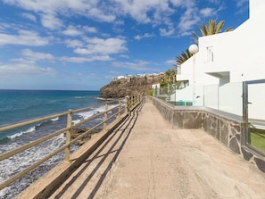 House | Exterior - Aguila Beach Ocean View By Canariasgetaway (San Bartolomé de Tirajana)