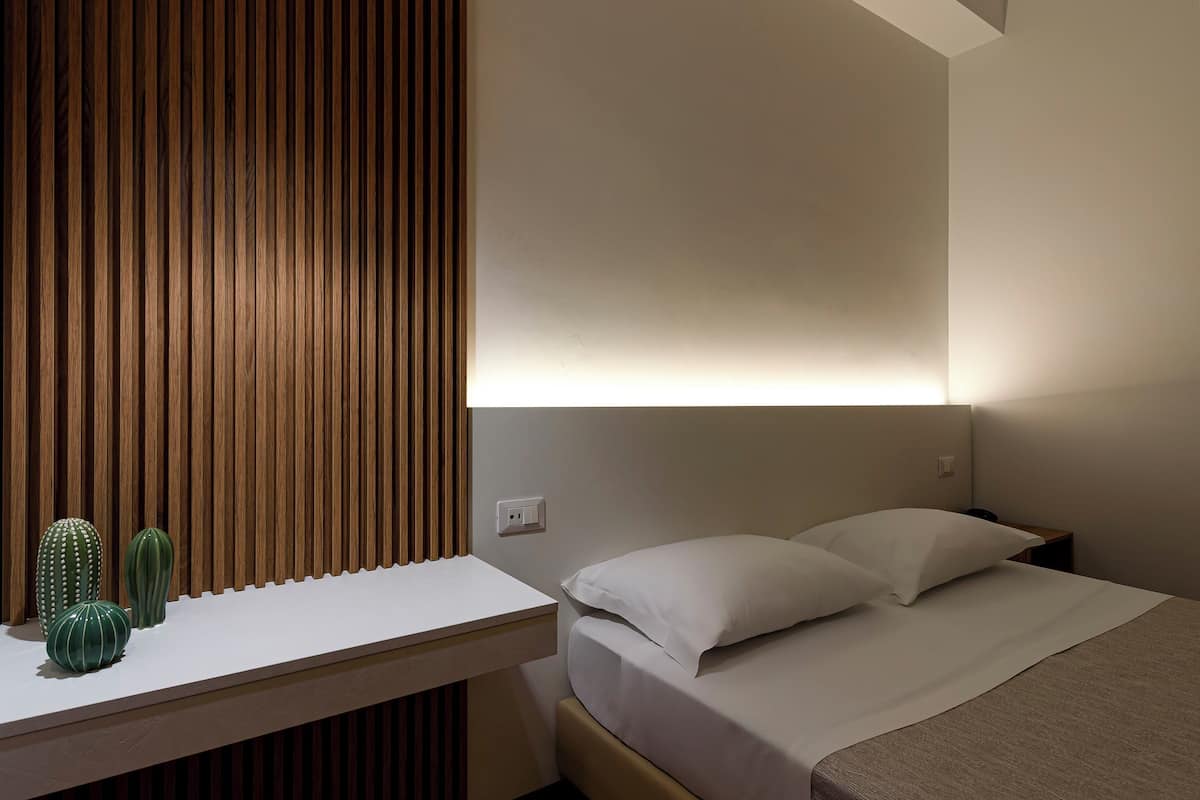 Tweepersoonskamer | Een minibar, een kluis op de kamer, gratis wifi, beddengoed