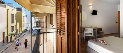 Chambre Double | Vue depuis le balcon