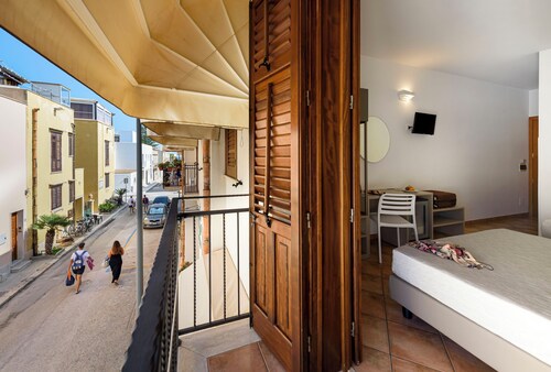 Sun Garden Hotel