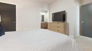 1 Schlafzimmer, Schreibtisch, Bügeleisen/Bügelbrett, WLAN