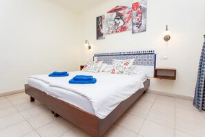 1 bedroom, individually furnished, iron/ironing board - House in San Bartolome by Playa del Aguila (San Bartolomé de Tirajana)