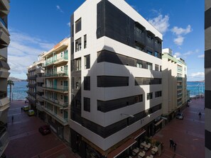 Exterior - Apartment by Playa de Las Canteras Beach (Las Palmas de Gran Canaria)