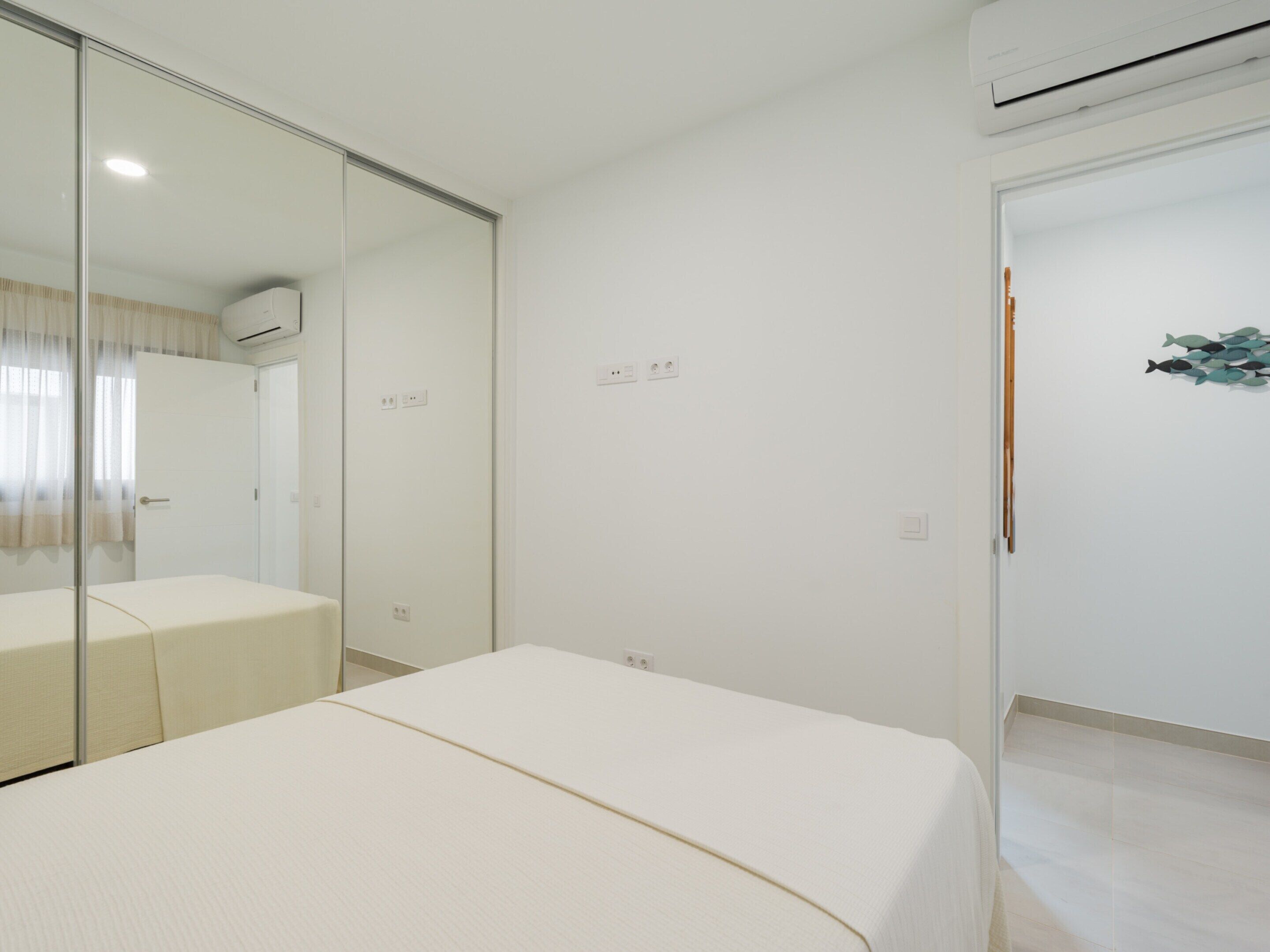 House | 1 bedroom, iron/ironing board