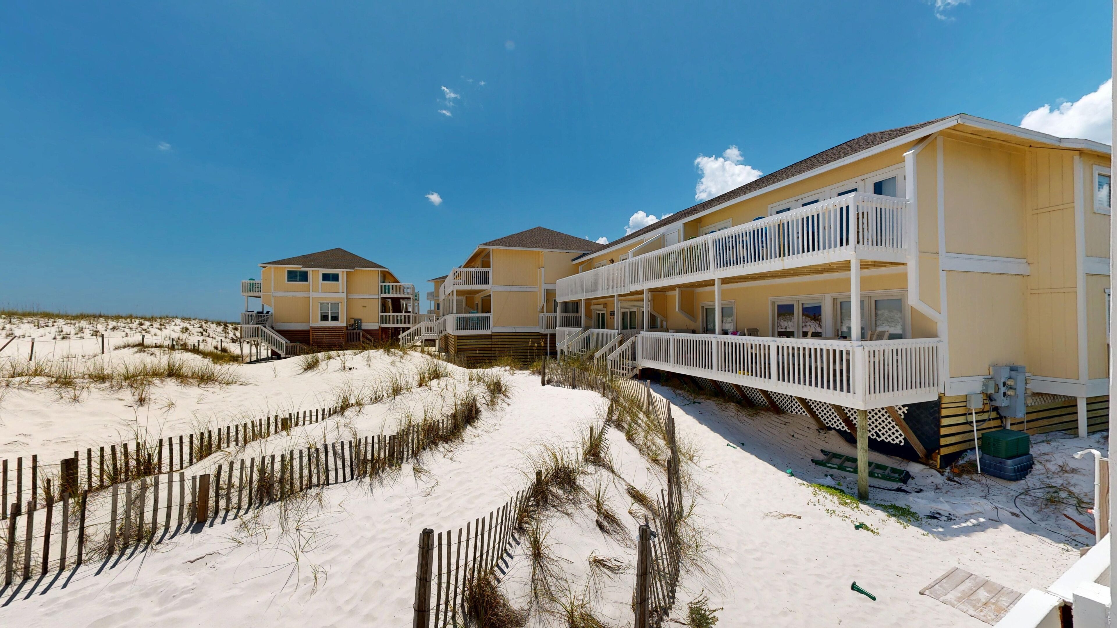 Condo, 2 Bedrooms | Exterior
