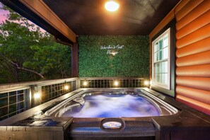 Bañera de hidromasaje exterior