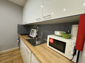 Apartamento clássico, suíte, vista para a cidade (Chiado Hill) | Cozinha compartilhada