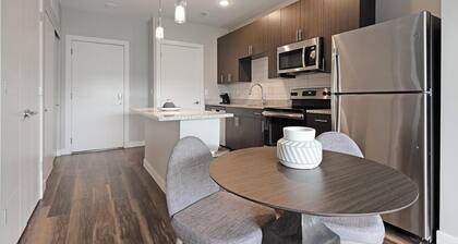 Landing | Stylish 1BD, Game Room, Gym