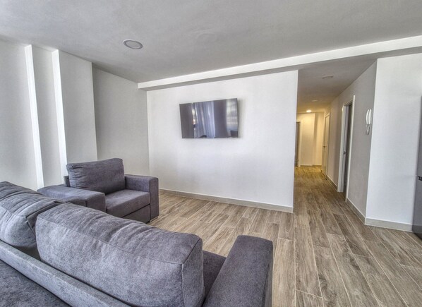 Living area - House by Playa de Las Canteras, Las Palmas (Las Palmas de Gran Canaria)