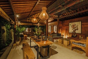 Room, Balcony | Living area