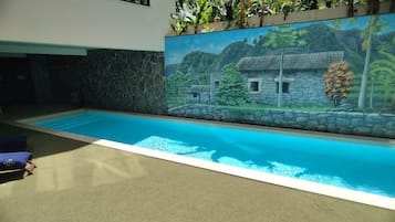 Piscina interna
