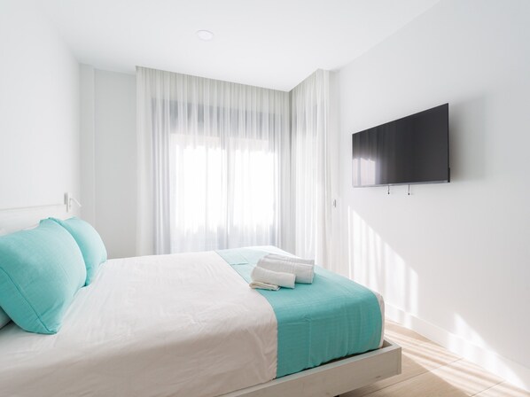House | 2 bedrooms, iron/ironing board