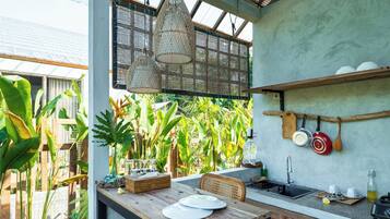 Mini-fridge, stovetop