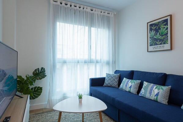 Living room - Apartment in Las Palmas by Playa de Las Canteras (Las Palmas de Gran Canaria)