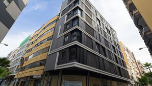 Exterior - Apartment in Las Palmas Near Playa de Las Canteras (Las Palmas de Gran Canaria)