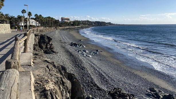 Exterior - Beachfront House in Playa del Aguila With Pool (San Bartolomé de Tirajana)