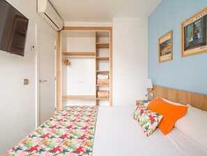 2 bedrooms, iron/ironing board - Flat Near Beach, Perfect for Digital Nomads (Las Palmas de Gran Canaria)
