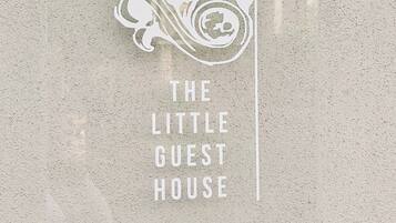 Façade de lâhĂ©bergement