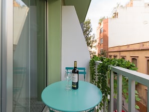 House | Outdoor dining