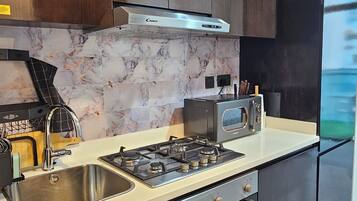 Microwave, oven, stovetop, paper towels