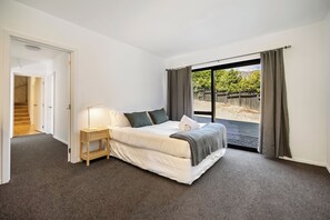 5 bedrooms, iron/ironing board, travel cot, WiFi