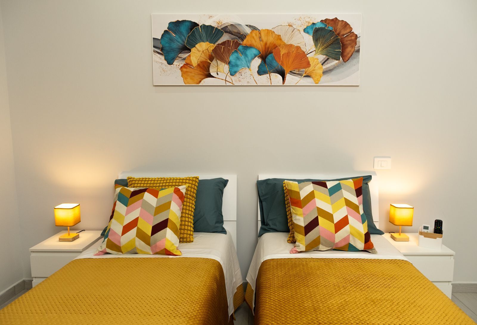 Camera Standard con letto matrimoniale o 2 letti singoli, vista cortile | Una scrivania, Wi-Fi gratuito