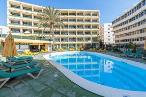 プール | 屋外プール