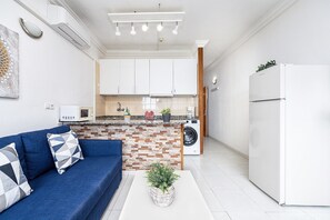 House | Private kitchen - Apartment in Playa del Ingles Near Maspalomas (San Bartolomé de Tirajana)