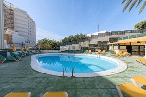 Huis | Zwembad | Een buitenzwembad