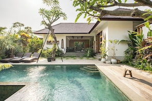 Outdoor pool - Villa Nya Ubud (Ubud)