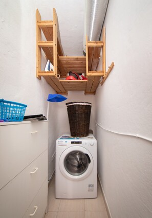 House | Interior - Holiday Home in Bahia Feliz by the Sea (San Bartolomé de Tirajana)