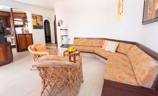 Living area - Holiday Home in Bahia Feliz by the Sea (San Bartolomé de Tirajana)