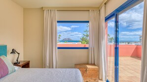 Room - Villa in Corralejo Near the Beach (La Oliva)