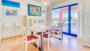 Dining - Villa in Corralejo Near the Beach (La Oliva)
