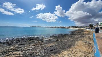 ๋น๋ผ | ์ธ๊ด