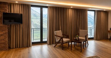 Presidential Suite, Mountain View | Terrace/patio