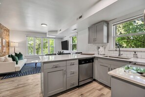 Microwave, oven, stovetop, dishwasher