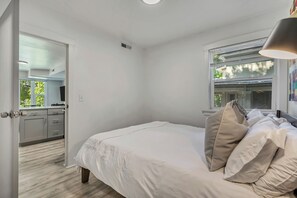 1 sovrum, strykjärn/strykbräda, wi-fi och sängkläder