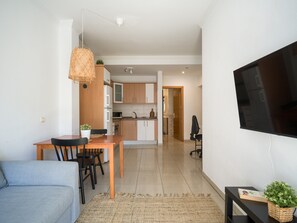 House | Dining - Apartment in Las Palmas Near Las Canteras Beach (Las Palmas de Gran Canaria)