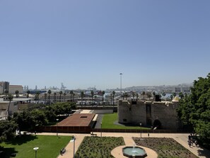 House | Exterior - Apartment in Las Palmas Near Las Canteras Beach (Las Palmas de Gran Canaria)