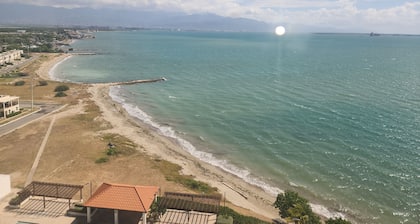 Scenic studio in Portmore, Jamaica