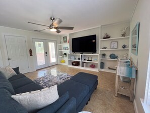 Smart TV, video games