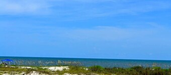Charming 3-bedroom house in lovely Port St. Joe closer to Cape San Blas