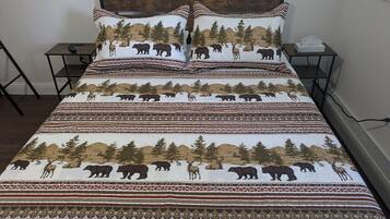 Free WiFi, bed sheets