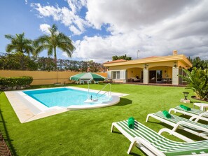 Chalet | Garden