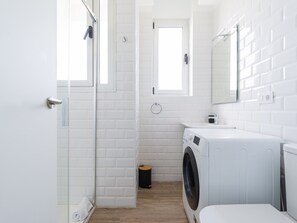 Badkamer | Een haardroger