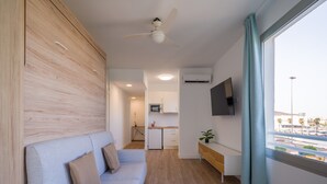 Living room - Charming Urban Getaway for Two (Las Palmas de Gran Canaria)